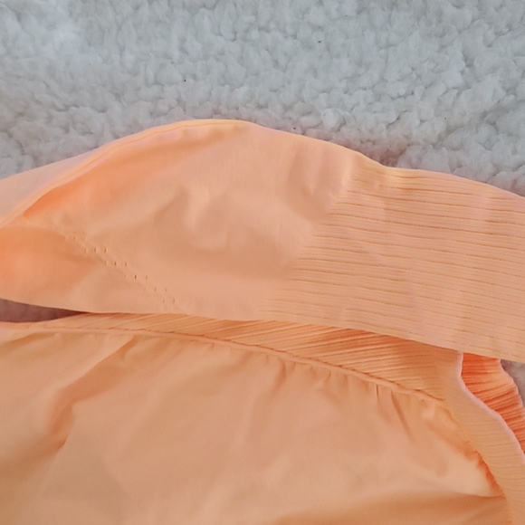 41. *view pics* Free People Good Karma Hi-Neck Layer Top Morning Sun - Picture 12 of 17